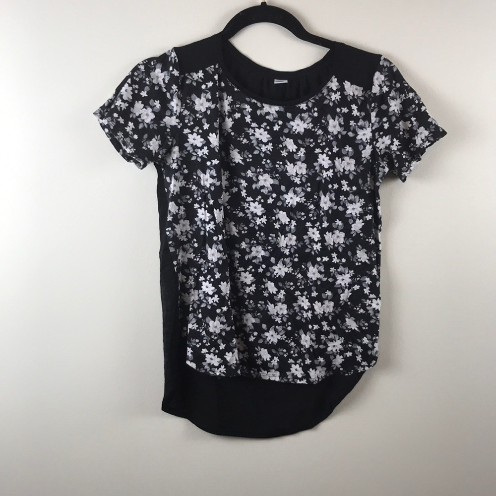 Floral top